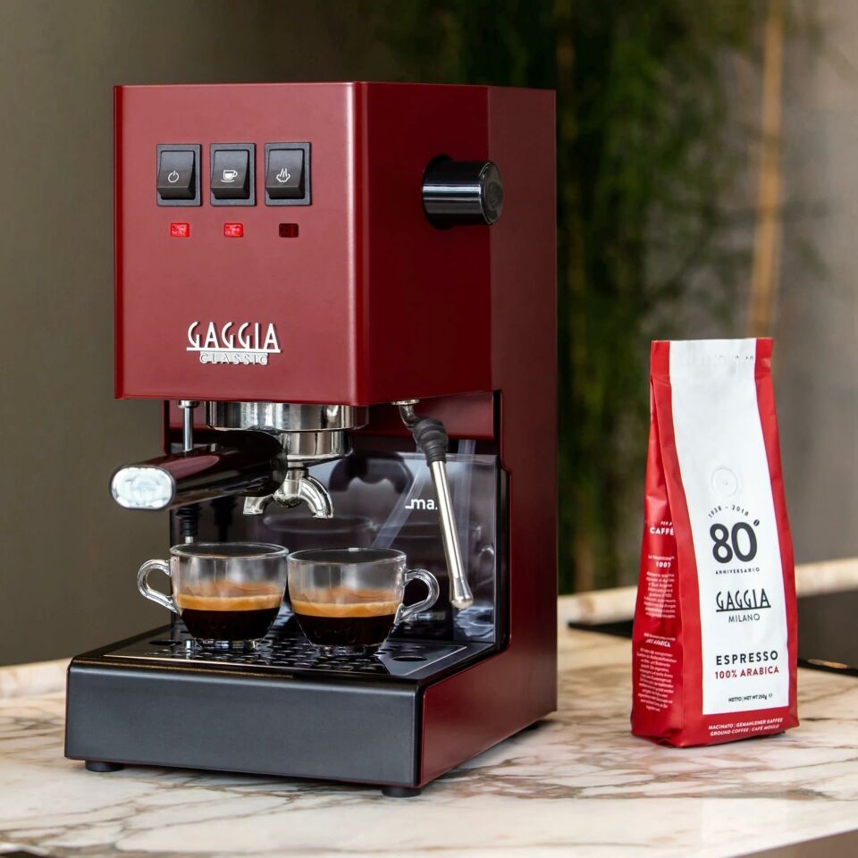 Gaggia Classic E24 Kırmızı Espresso Makinesi