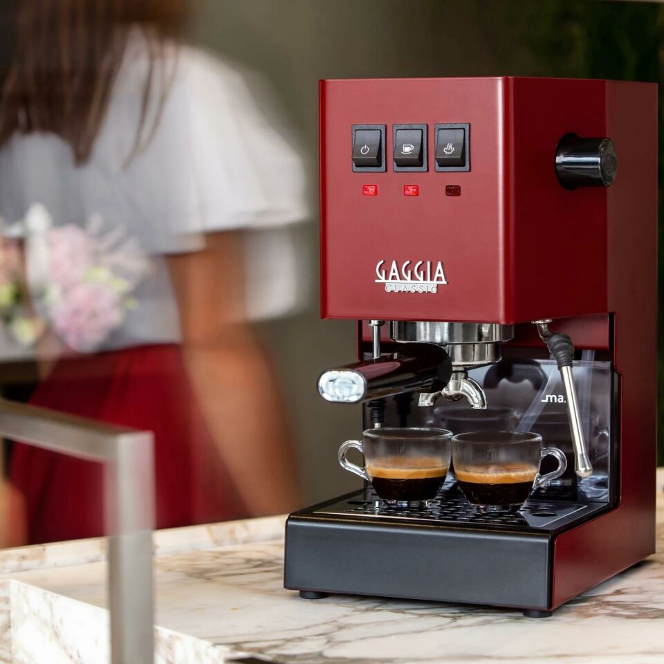 Gaggia Classic E24 Kırmızı Espresso Makinesi
