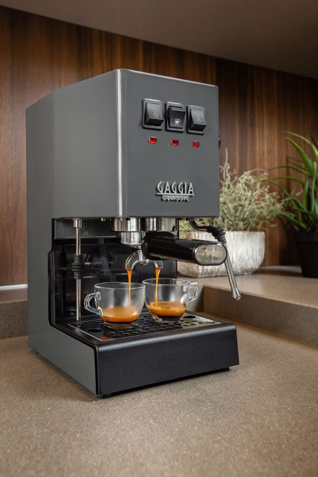 Gaggia Classic E24 Gri Espresso Makinesi