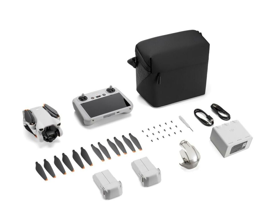 DJI Mini 3 Fly More Combo Plus RC