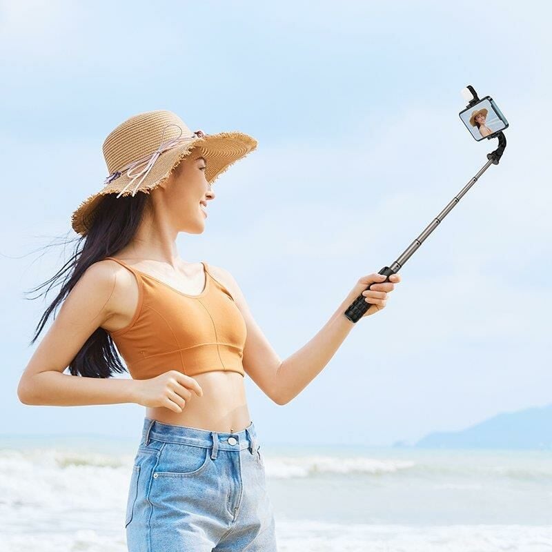 Mcdodo SS -1781 Bluetooth Selfie Çubuğu Uzaktan Kumandalı/tripod Standlı - Siyah SS-1781