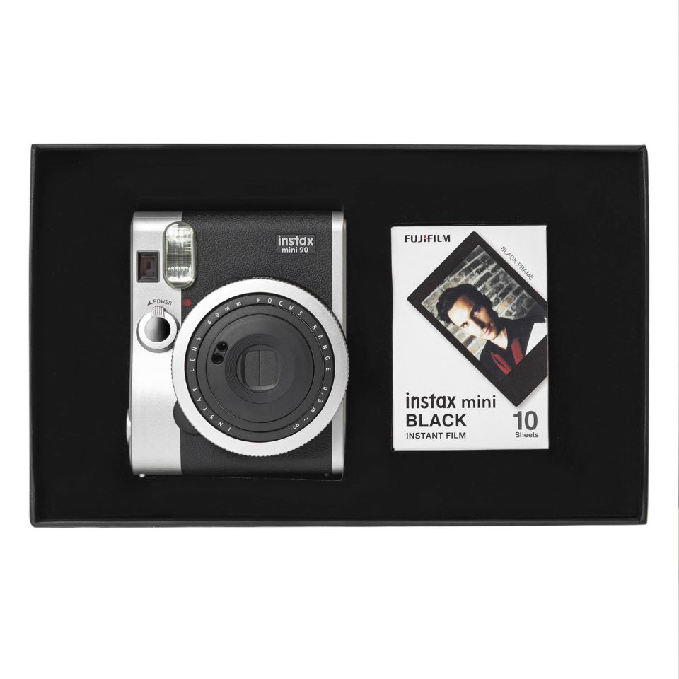 İnstax Neo 90 Classic Siyah Fotoğraf Makinesi Siyah Special Box