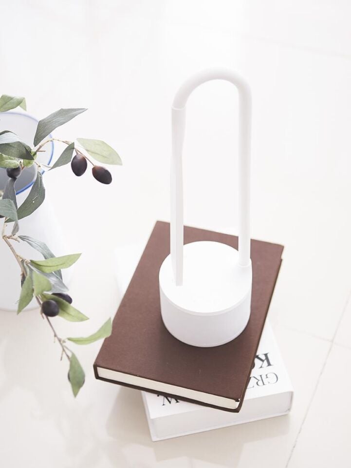 POUT Eyes 1 Led Lambalı Bluetooth Hoparlör Beyaz