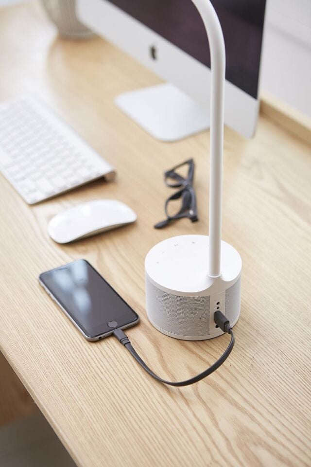 POUT Eyes 1 Led Lambalı Bluetooth Hoparlör Beyaz