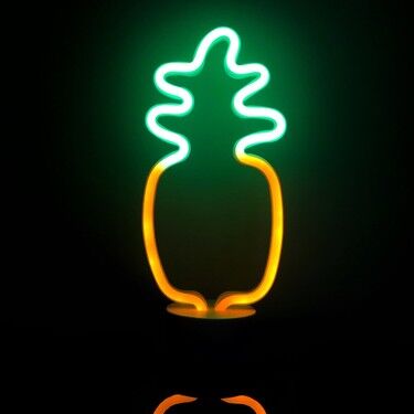 Huramarketing Neon Işıklı Ananas Masa Gece Lambası Dekoratif Led Aydınlatma