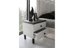 Side Komodin