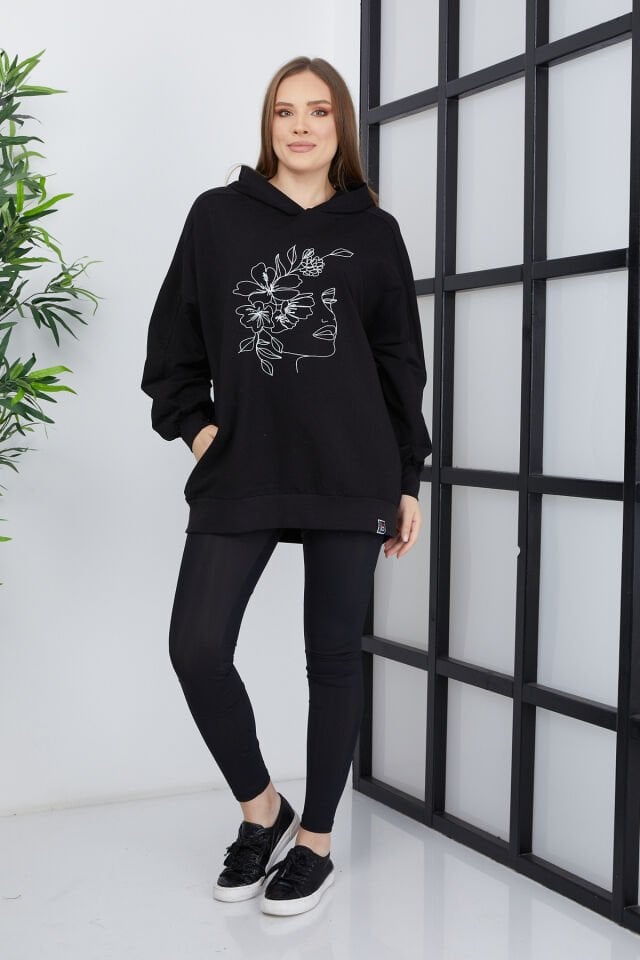 Kadın Line Art Baskılı Oversize Sweatshirt