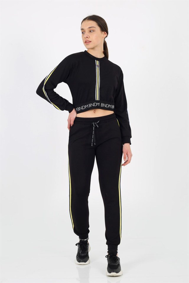 Siyah Şerit Detaylı Cepli Crop Sweat Spor Takım S