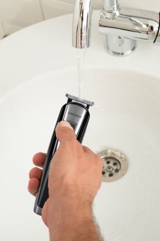Tetra 11 In 1 Islak Kuru Hızlı Şarj Lityum Batarya Çelik Bıçaklı Taşıma Kılıflı Erkek Bakım Seti