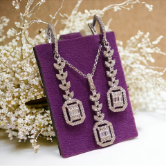 BAGETY TAŞLI Gümüş KOLYE KÜPE SET
