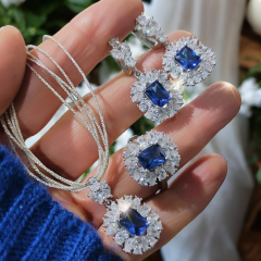 Safir Taşlı,İthal Altın Kaplamalı Gümüş Set