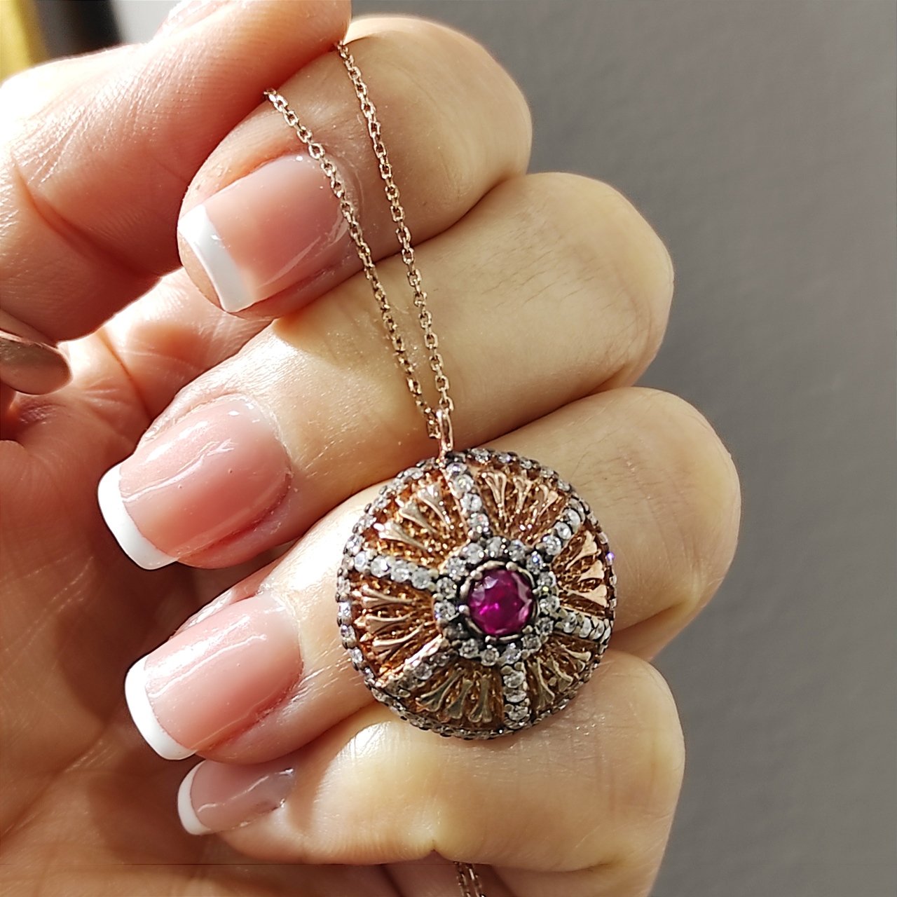 Yakut Taşlı, Altın Rose Kaplamalı Gümüş Kolye