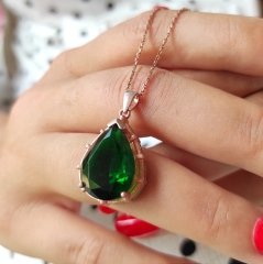 Zirkon Taşlı Altın Rose Kaplamalı Gümüş Kolye