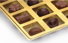 16 Bölmeli Beyaz Special Çikolata Kutusu 500 gr. Logo Baskılı