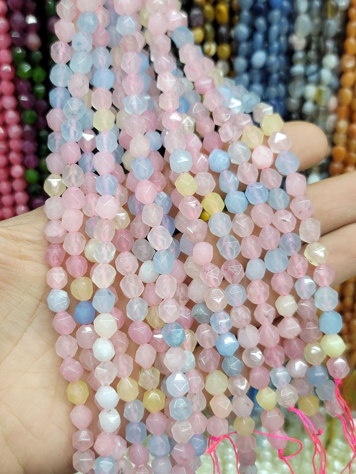 8MM Küre Kesim Doğal Taş Dizide 48-52 Adet Arası