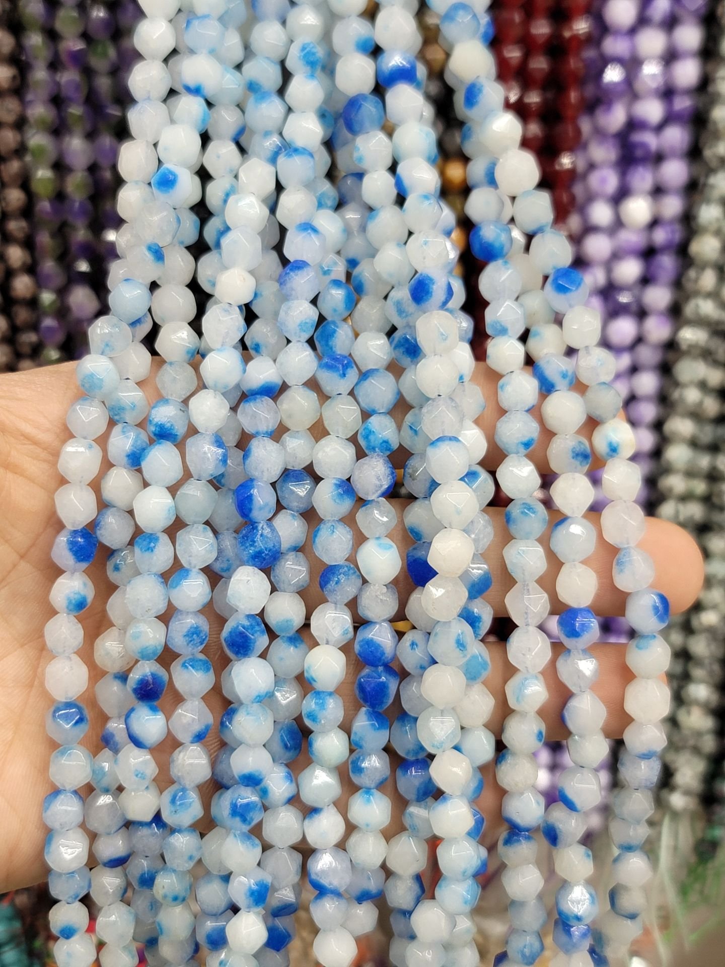 8MM Küre Kesim Doğal Taş Dizide 48-52 Adet Arası
