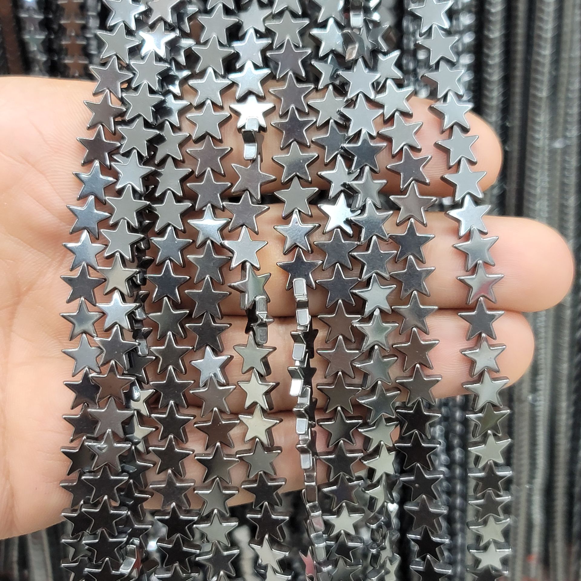 Hematit Taşı Dizide 64 Adet 40CM