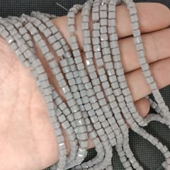 4MM Gri Küp Kristal Dizide 100 Adet