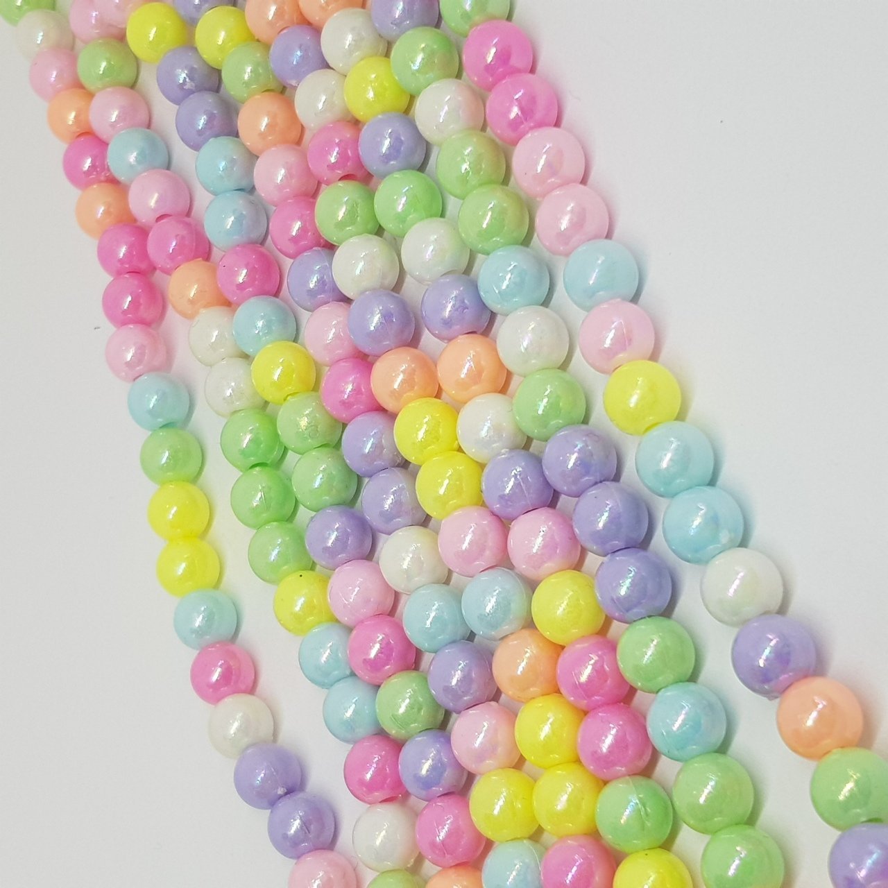 8MM Plastik Sedefli Boncuk Dizide 50 Adet