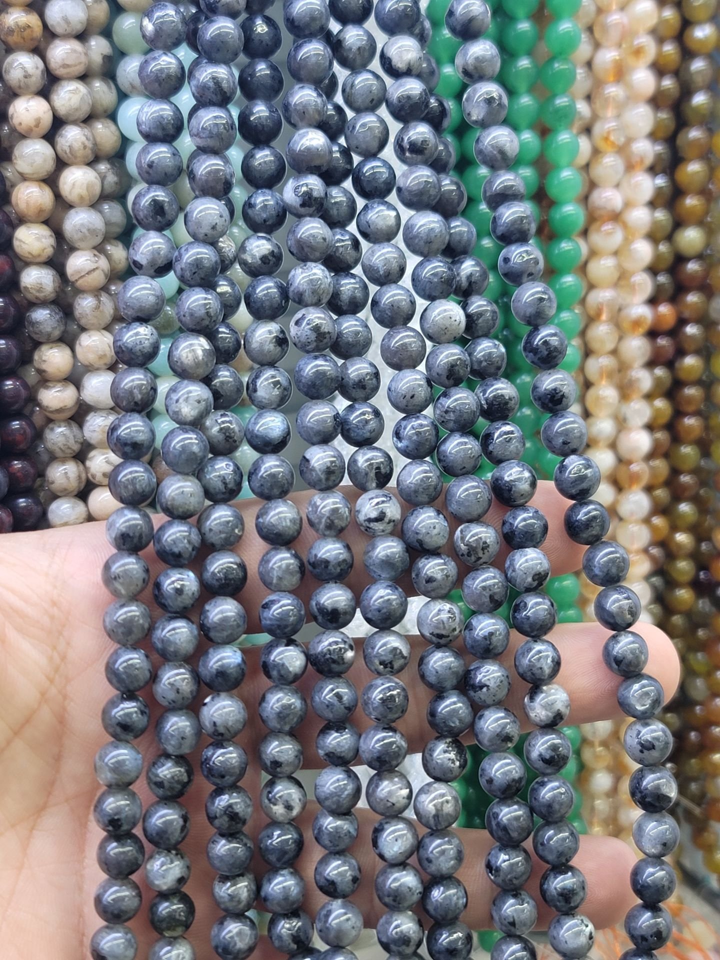 8MM DOĞAL TAŞ DİZİDE 44-50 ADET ORT