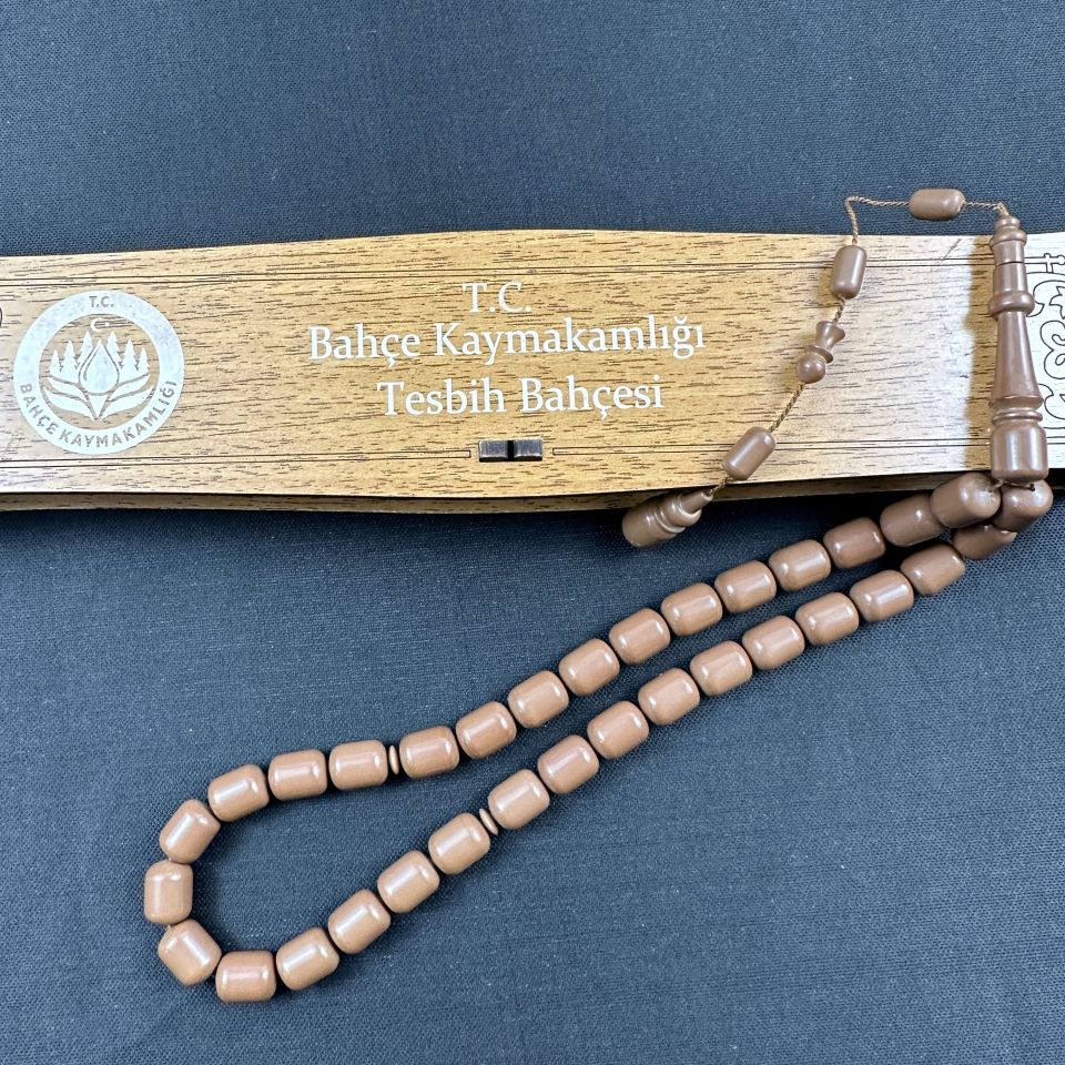 Usta işçilikli  Katalin Tesbih