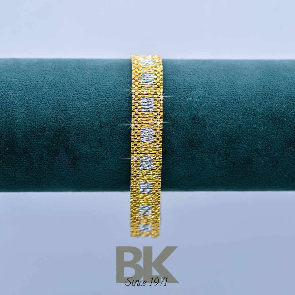 BLK325
