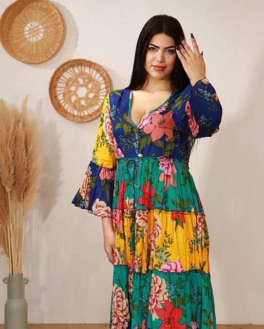 V YAKA BELDEN SIKIMALI BONCUK İŞLEMELİ PATCHWORK ELBİSE