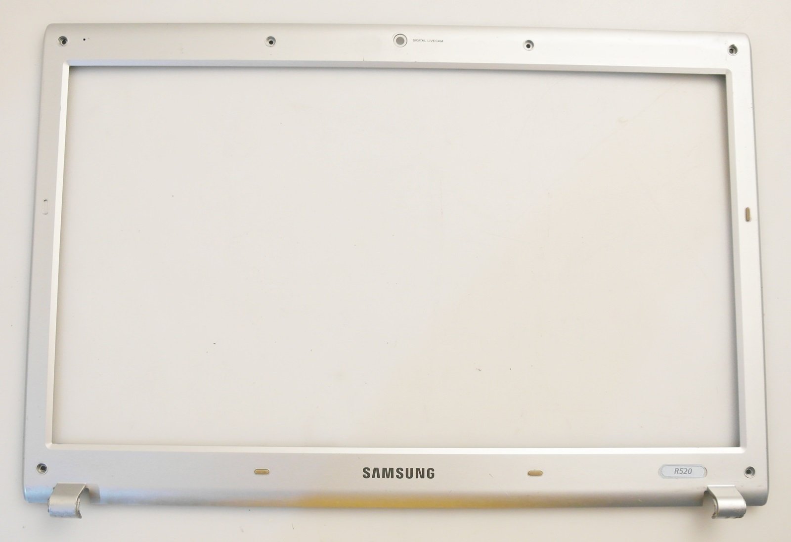 SAMSUNG R518 R522 R520 BEZEL BA75-02198B EKRAN ÇERÇEVESİ
