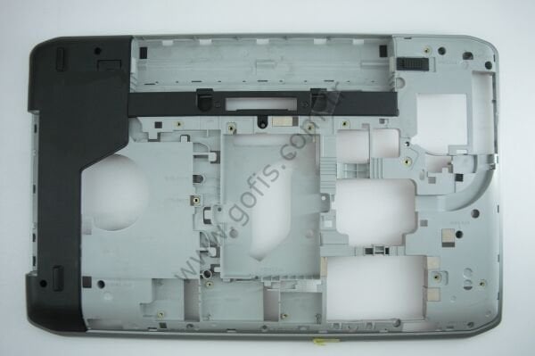 DELL LATİTUDE E5530 ALT KASA CN-053FCF AP0M1000700