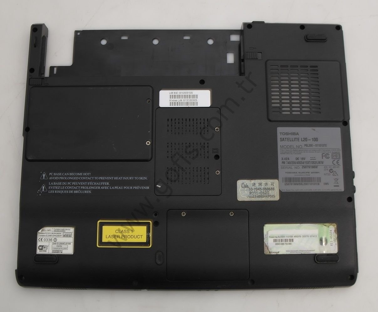 TOSHİBA SATELLİTE L20-100 ALT KASA PSL20E-01101DTE 33EW3BA0003