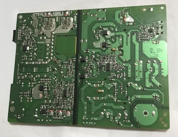 TOSHİBA 50U5863DAT POWER BOARD 17IPS72 130516R4 23395817 BESLEME KARTI