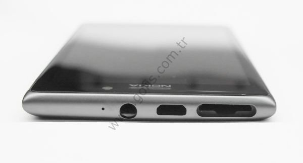NOKİA LUMİA 925 LCD EKRAN DOKUNMATİK ÇITALI SİYAH %100 ORİJİNAL