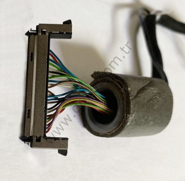 Z1R.502R LVDS CABLE