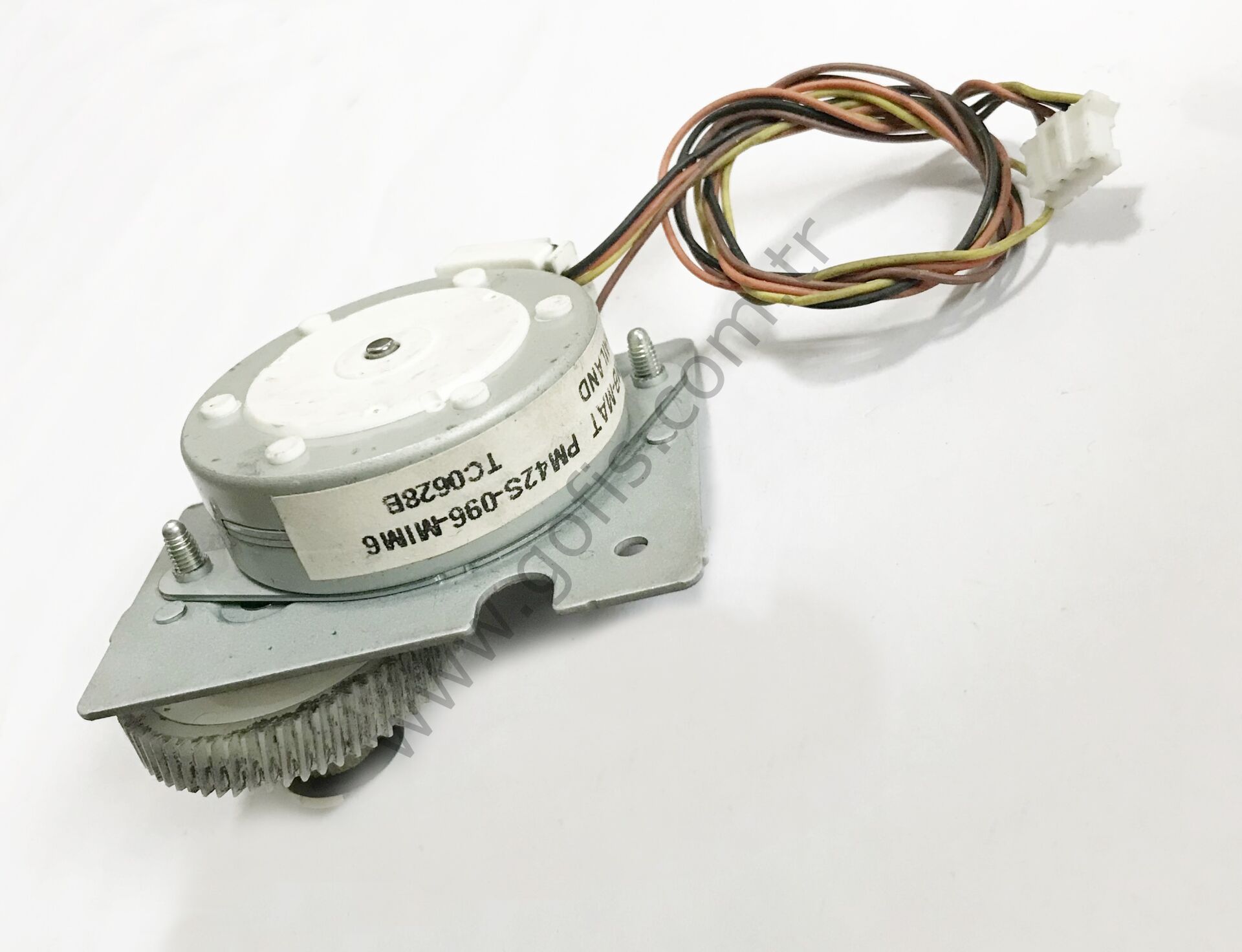 KYOCERA FS 3040 MFP+ STEP MOTOR PM42S-096-MIM6