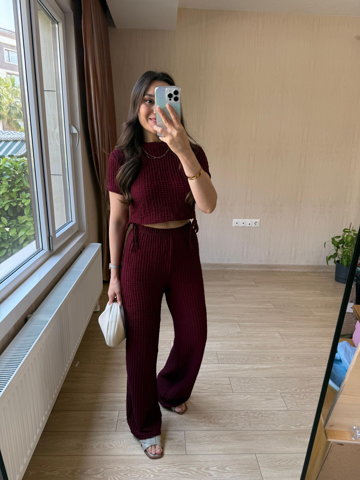 Bordo Yanları Büzgülü Bubble Kumaş Takım