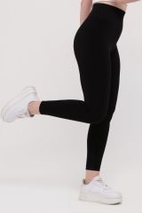 Siyah Kadın Sporcu Tayt Toparlayıcı Push-Up