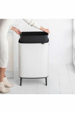 Brabantia Çöp Kutusu Büyük Boy 60 Lt Bo Touch Dokunmatik Kapak Beyaz 130205