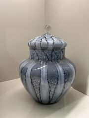 Desenli Gri Cam Küp No:1