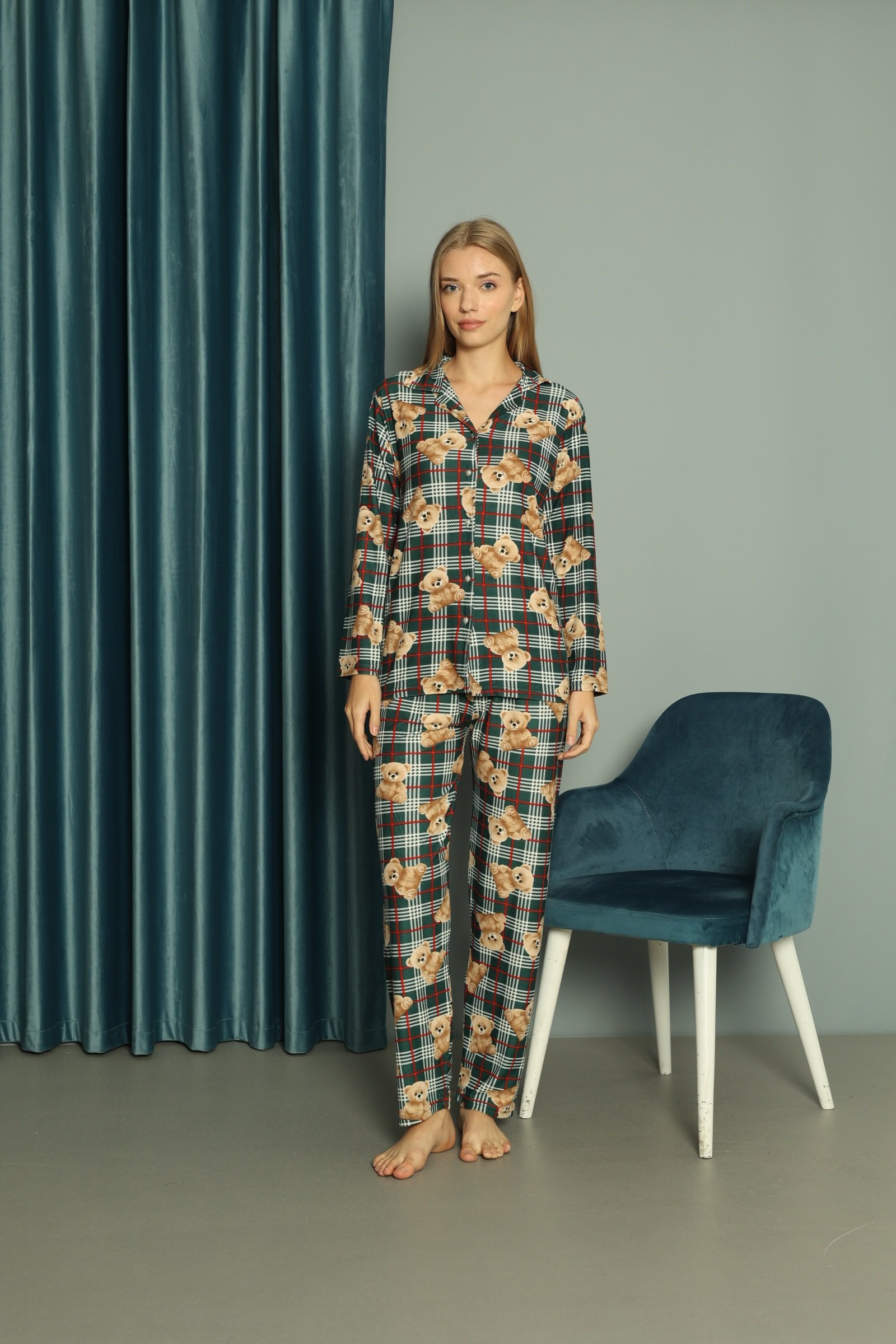 Işılay Kadın Boydan Düğmeli Süet Pijama Takım 0216