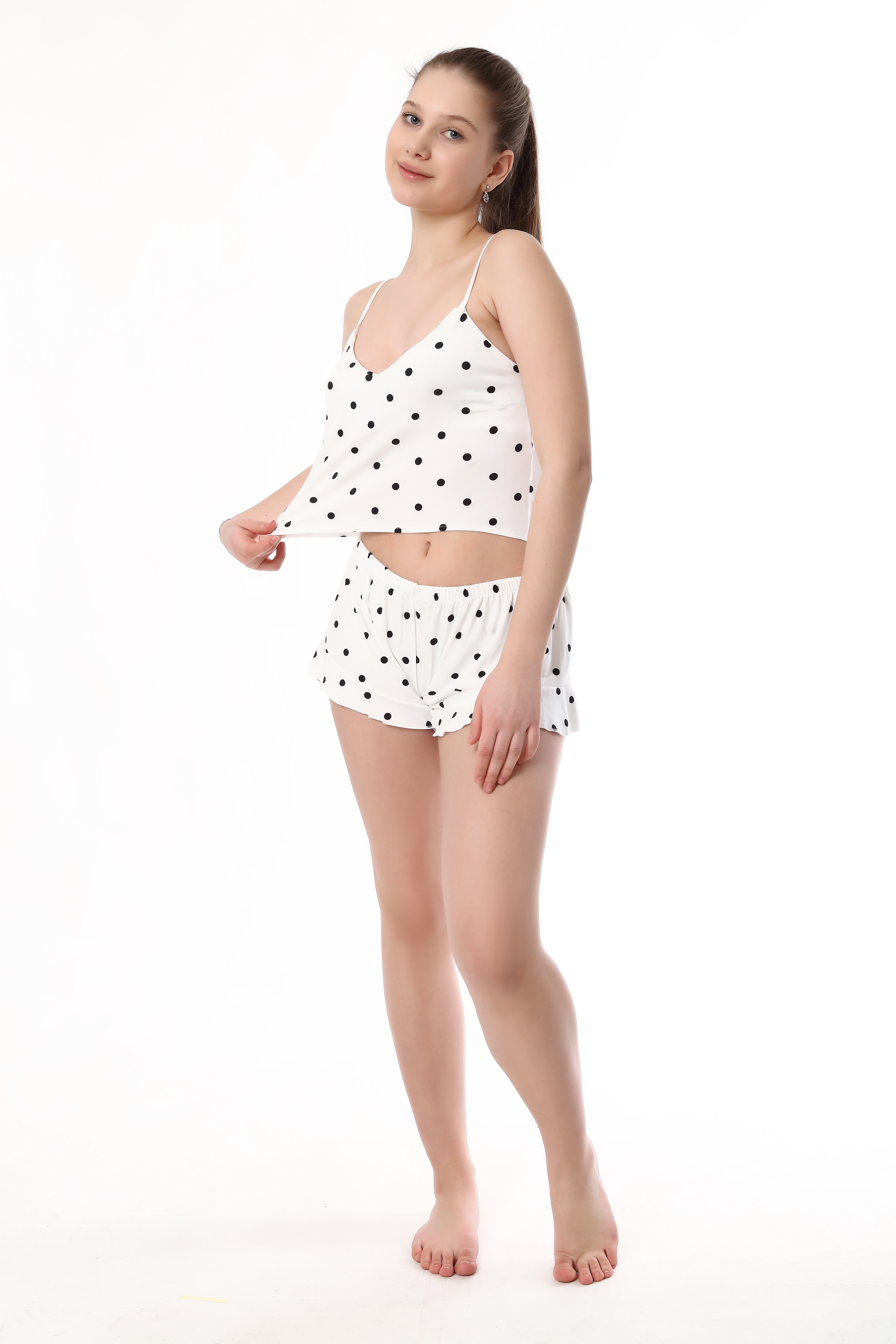 ikinciten lingerie Süper Yumuşak Ve Esnek Ayarlanabilir Askılı Şortlu Takım