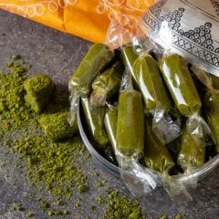 Antep Fıstık Ezmesi İkramlık Sarma
