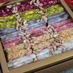 Fitil Antep Fıstıklı Karışık Çeşnili Lokum 800 G Lüks Kutu