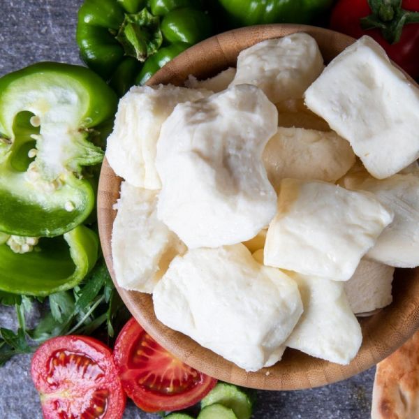 Antep Peyniri ( İnek ) Kışlık Basma Tuzlu Salamura 9 Kg (3 Kg x 3 Adet) Bidon