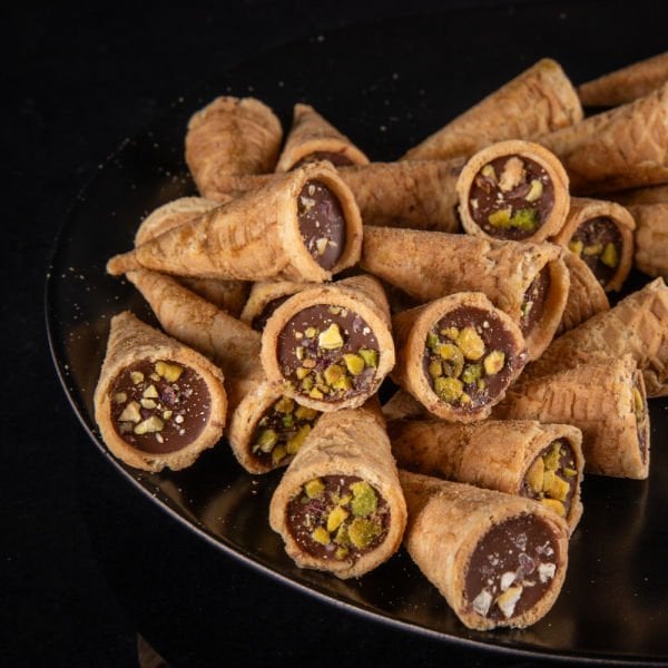Antep Fıstık Kremalı Çikolatalı Mini Kornet 900 g