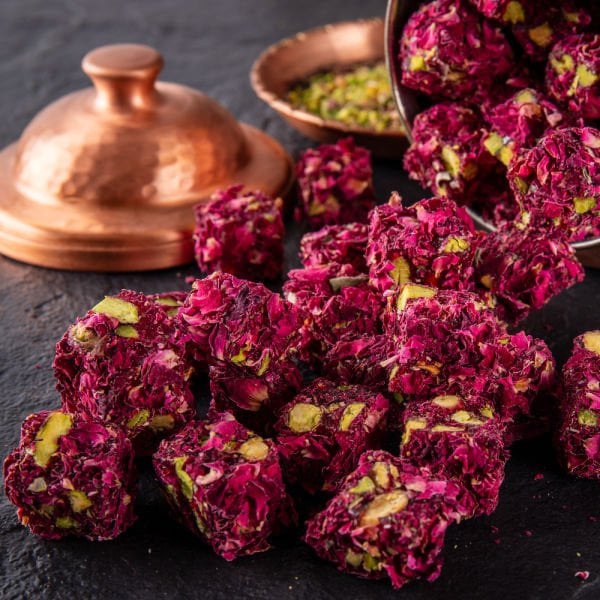 Antep Fıstıklı Gül Yapraklı Çifte Kavrulmuş Lokum 250 g