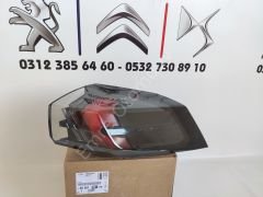 Peugeot 2008 P24E Sağ Arka Dış Stop Lambası 9838190480