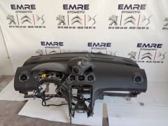 Peugeot 308 Göğüs Torpido T7 ÇIKMA ORİJİNAL