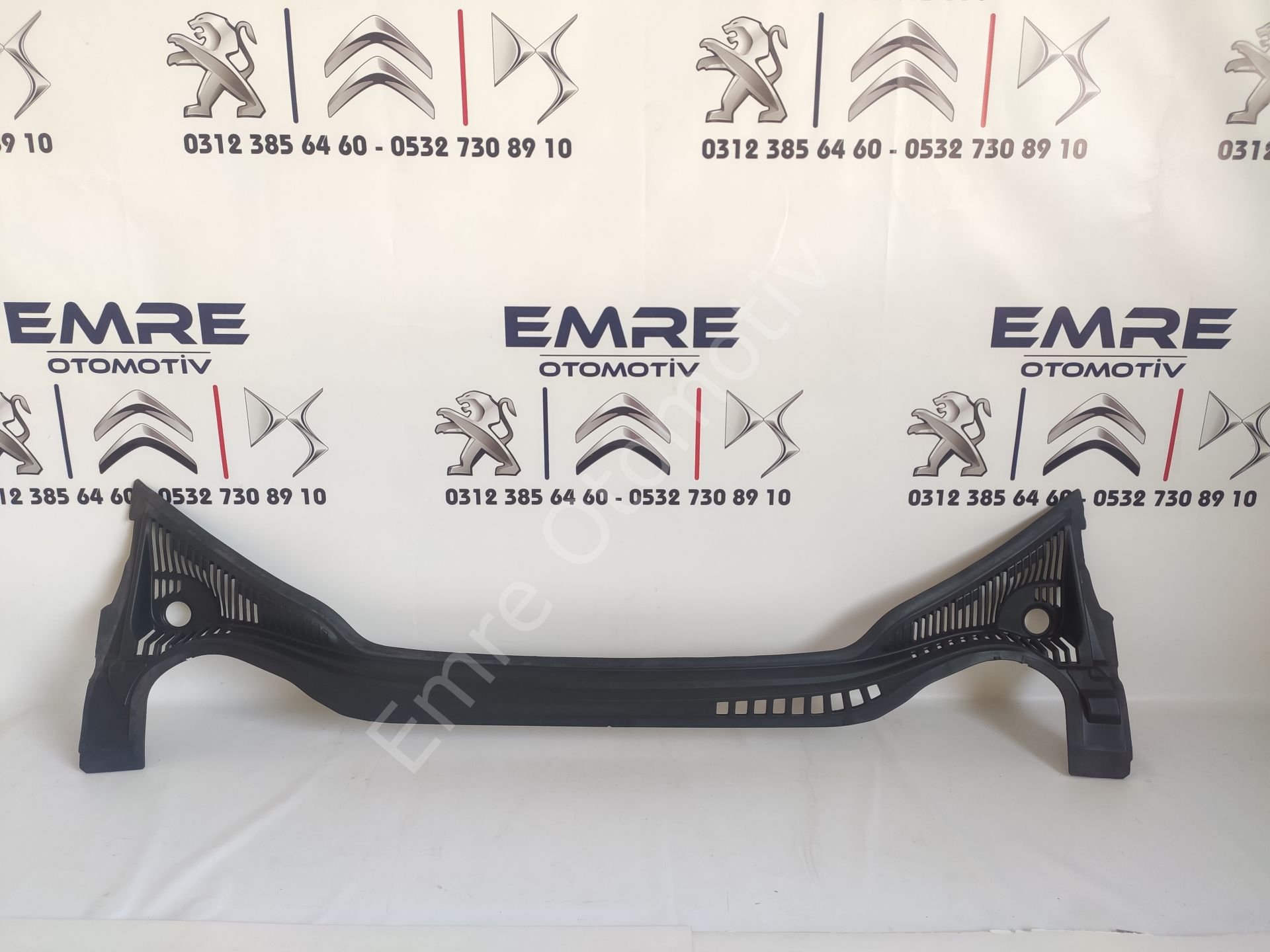 Citroen C5 Ön Cam Izgarası X7 8151CY