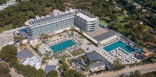Berry Hotels Side
