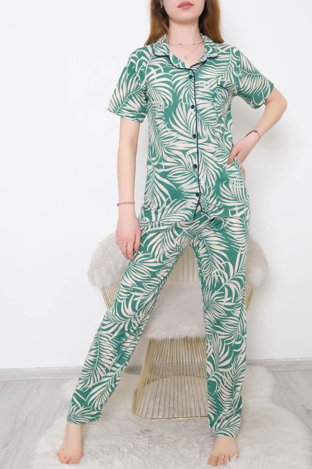 Düğmeli Pijama Takımı Yeşilbej - 10873.1048.